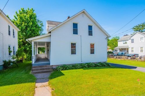 52 Grove St, Windsor Locks, CT 06096-1828