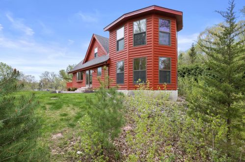 4869 Riverview Dr, Hubertus WI  53033-9777 exterior