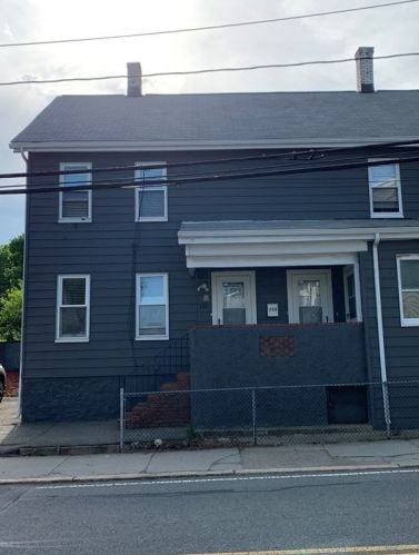 115 Bussey St, Dedham MA  02026-2231 exterior