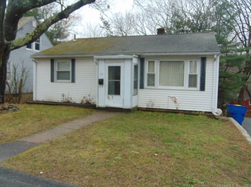 115 Farrington Ave, Waterbury, CT 06706-1909