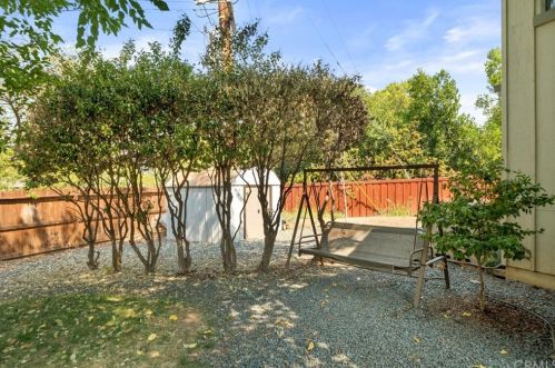 12 Alameda Park Cir, Chico CA  95928-4174 exterior