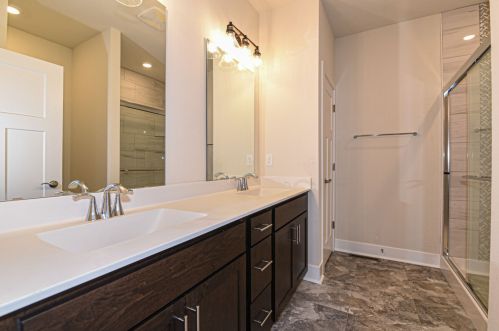 637 Annecy Park Cir, Waterford WI  53185-4262 exterior