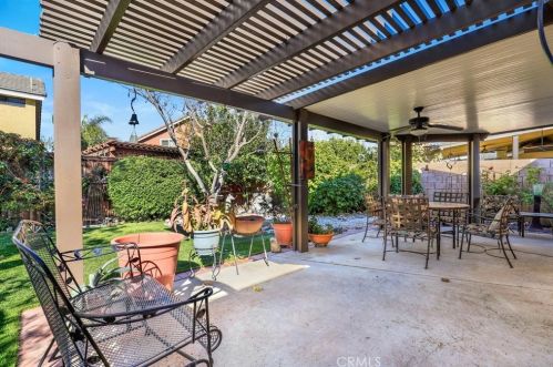 6736 Stonegate Dr, Chino CA  91710-6227 exterior