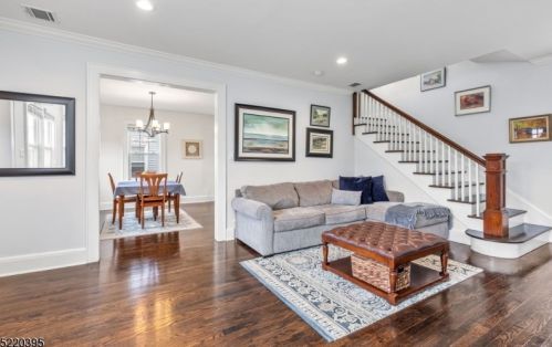 355 Hemlock Ave, Garwood NJ  07027-1430 exterior