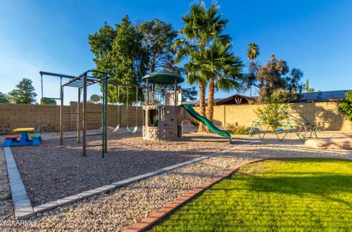 4610 Everett Dr, Phoenix AZ  85032-4893 exterior
