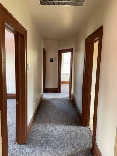 1705 Moravia St, New Castle PA  16101-5806 exterior