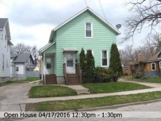 9 Eveline St, Oshkosh, WI 54901-5427