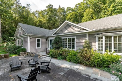146 Whittlesey Rd, Washington Depot CT  06794-1319 exterior
