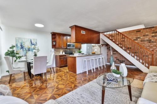 829 Gilchrist Dr, San Jose, CA 95133-2510
