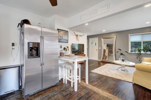 9018 26th Ave, Kenosha WI  53143-6614 exterior