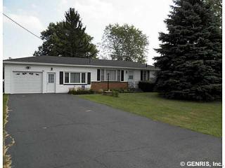 62 Trabold Rd, Rochester, NY 14624-2226