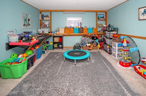 312 Hessenauer Dr, Sugar Grove Lake OH  44833-2343 exterior