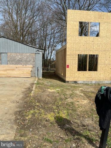 308 Beech St, Boothwyn, PA 19061-3801