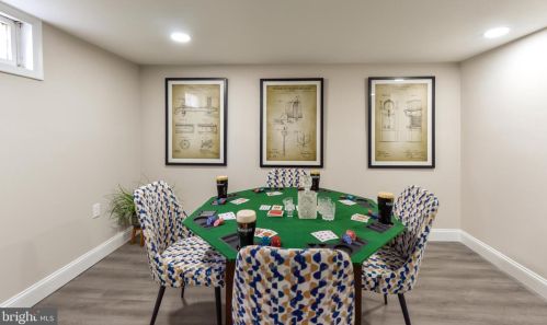 1102 Cumberland Ave, West Deptford NJ  08096-3041 exterior