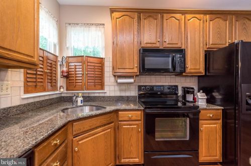 2236 Lilac Ln, Jamison PA  18929-1203 exterior