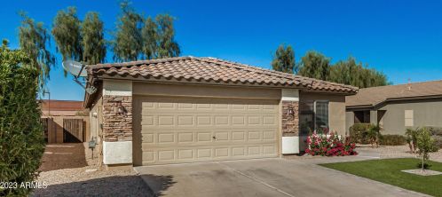 42238 Venture Rd, Maricopa AZ  85138-1599 exterior
