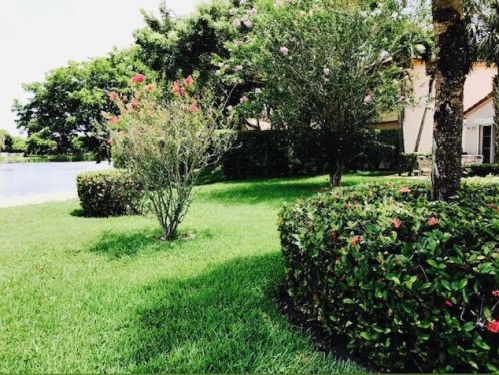 1601 158th Ave, Hollywood FL  33027-2340 exterior