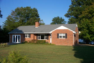 1580 Bushfield Rd, Montross, VA 22520-3804