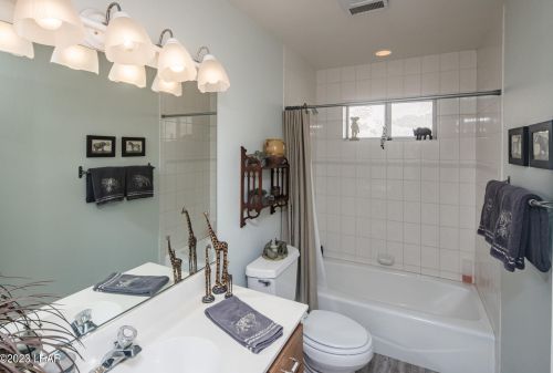 303 Pacific Dr, Lake Havasu City AZ  86406-4463 exterior