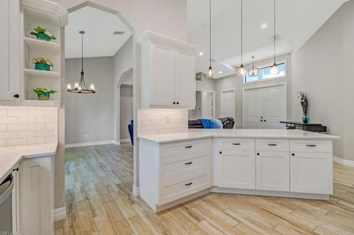 3657 20th Ave, Naples FL  34120-5577 exterior