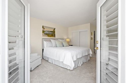 49205 Avenida Vista Bonita, La Quinta CA  92253-2534 exterior