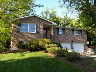 116 Irwin Ave, Houston, PA 15342-1063