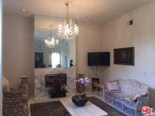 848 Gretna Green Way, Los Angeles CA  90049-5223 exterior