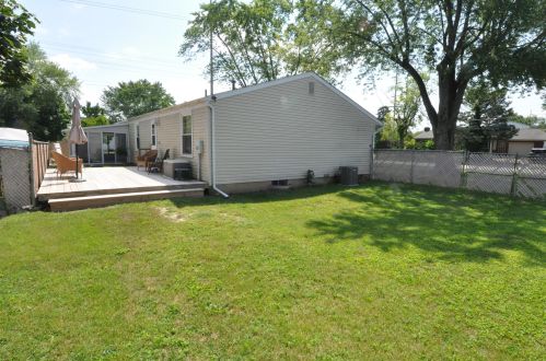 2514 Yates Ave, Darbydale OH  43123-2154 exterior