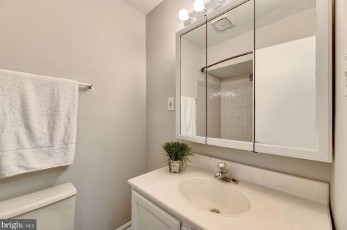 2792 Hyson Ln, Falls Church VA  22043-3522 exterior