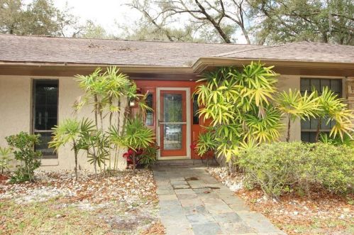 8440 Murray Ct, Sanford, FL 32771-9751