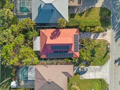 535 91st Ave, Naples FL  34108-2420 exterior