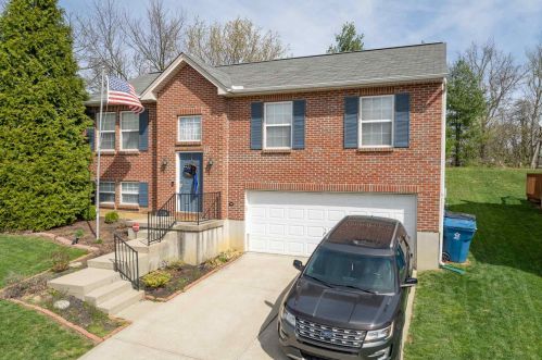 3378 Spruce Tree Ln, Covington, KY 41018-1155