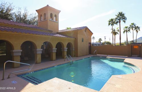 1702 Bell Rd, Phoenix AZ  85022-6273 exterior