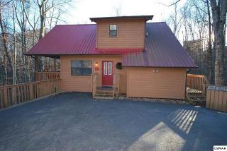 1127 Raintree Rd, Gatlinburg, TN 37738-5474
