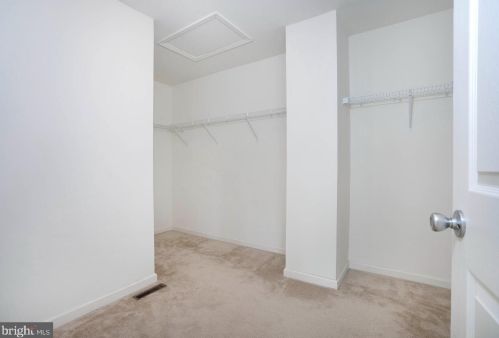 24 Grissom Dr, Bear DE  19701-6848 exterior