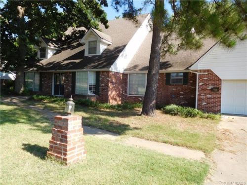 505 Lark Dr, Mcalester, OK 74501-7311