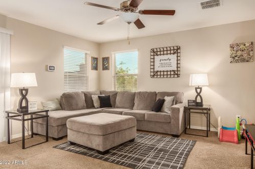 3929 79th Dr, Phoenix AZ  85043 exterior