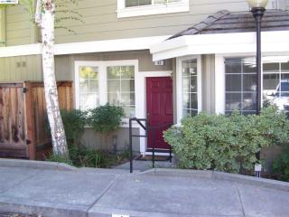 62 Danville Oak Pl, Danville, CA 94526-2455