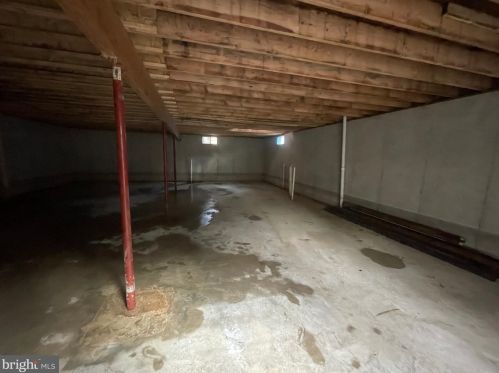 1230 White Oak Rd, Fredericksburg VA  22405-3508 exterior