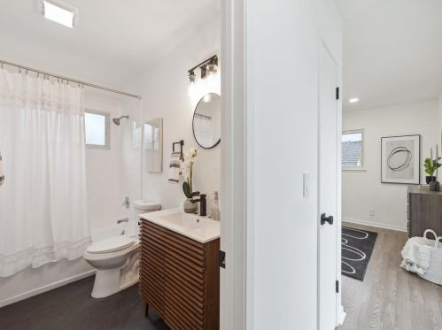 56 Atlantic Ave, San Bruno CA  94066-1502 exterior