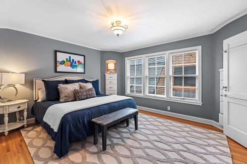 4749 Cramer St, Milwaukee WI 53211-1228 exterior