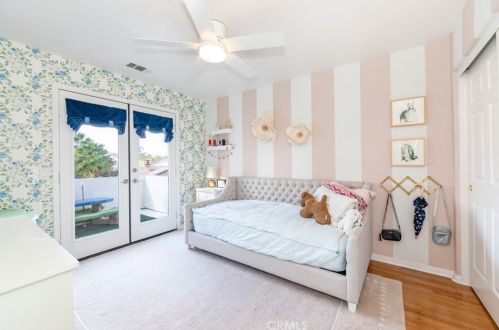 41774 Carleton Way, Temecula CA  92591-1897 exterior