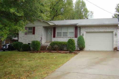 377 Longview Dr, Paducah KY  42001-5970 exterior