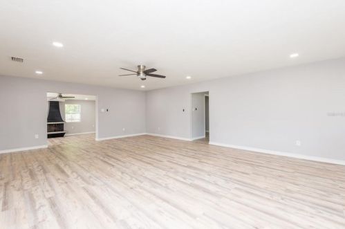 5476 Lk Le Clare Rd, Lutz FL  33558-8013 exterior