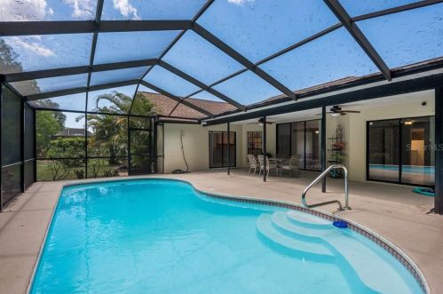 8520 Cypress Lk Blvd, New Port Richey FL 34653-6703 exterior