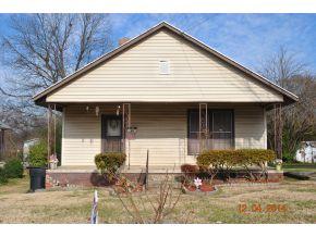 924 Fix St, Burlington, NC 27215-6526