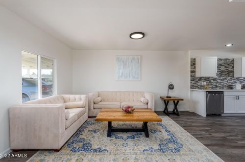 3906 13th Pl, Phoenix AZ  85014-4904 exterior