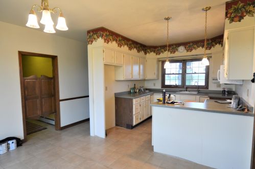 1324 Collins Rd, Chilton, WI 53014-1827