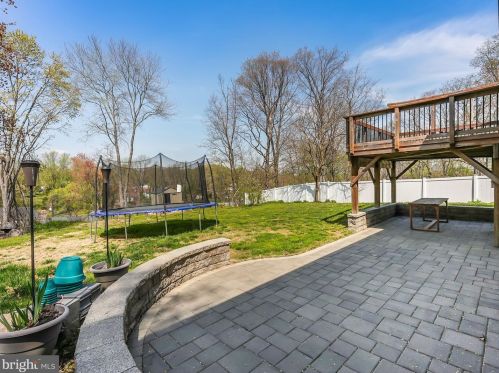 13333 Millwood Dr, Woodbridge VA  22191-1928 exterior