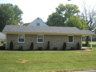 4501 Grandview Dr, Louisville, KY 40216-2801